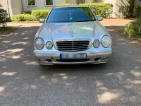 Gebraucht Mercedes E200 136 PS (100 kW) 2000 Silber Limousine