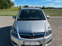 Gebraucht Opel Zafira 140 PS (102 kW) 2011 Silber Van / Kleinbus