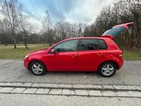 Gebraucht VW Golf VI 80 PS (58 kW) 2009 Rot Kleinwagen