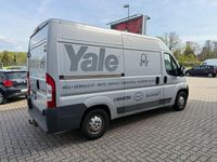 Gebraucht Peugeot Boxer 110 PS (80 kW) 2013 Grau Van