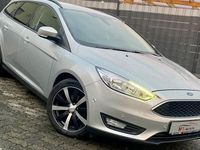 Gebraucht Ford Focus Business Edition 125 PS (91 kW) 2016 Silber Kombi