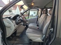 Gebraucht Opel Vivaro 114 PS (83 kW) 2015 Schwarz Van / Kleinbus