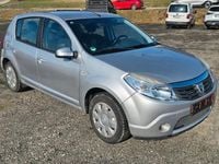 Gebraucht Dacia Sandero 75 PS (55 kW) 2012 Silber Limousine