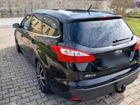 Używany Ford Focus Titanium 150 KM (110 kW) 2011 Czarny Kombi