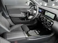 Gebraucht Mercedes CLA180 Progressive 136 PS (100 kW) 2025 Schwarz metalliclack kosmossch Limousine