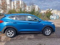 gebraucht Hyundai Tucson 1.7 CRDi 2WD 6MT Advantage Advantage