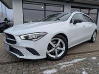 Gebraucht Mercedes CLA200 Progressive 163 PS (119 kW) 2020 Digitalweiß metallic Kombi