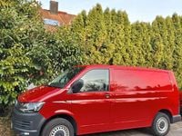 Gebraucht VW T6 150 PS (110 kW) 2017 Rot Van