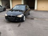 gebraucht BMW 118 i Sport line Navi Temp. Klima Scheckheft Xenon Kette neu