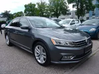 Gebraucht VW Passat 177 PS (130 kW) 2018 Grau Limousine