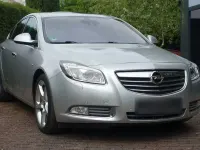 Gebraucht Opel Insignia Design Edition 160 PS (117 kW) 2011 Silber Limousine