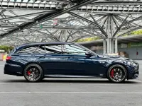 Gebraucht Mercedes E63S AMG AMG 612 PS (450 kW) 2022 Blau Limousine
