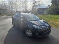 Gebraucht Ford Fiesta 95 PS (69 kW) 2012 Schwarz Kleinwagen