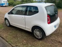 Gebraucht VW up! 60 PS (44 kW) 2015 Weiß Kleinwagen