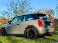 Usata Mini Cooper 75 CV (55 kW) 2018 Grigio Utilitaria