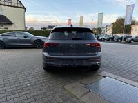 Gebraucht VW Golf VIII R-line 150 PS (110 kW) 2025 Delfingrau metallic Limousine