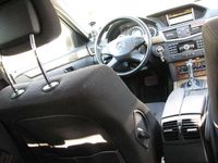 Gebraucht Mercedes E200 Elegance 184 PS (135 kW) 2010 Braun Kombi