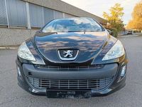 Gebraucht Peugeot 308 Premium 111 PS (81 kW) 2011 Noir perla nera Limousine