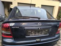 Gebraucht Opel Astra Basis 84 PS (61 kW) 2002 Kleinwagen
