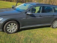 Gebraucht VW Passat 190 PS (139 kW) 2017 Grau Kombi