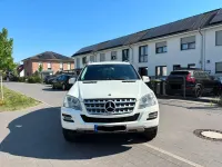 Gebraucht Mercedes ML350 231 PS (169 kW) 2011 Weiß SUV