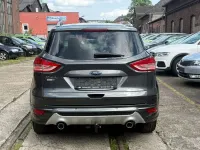 Gebraucht Ford Kuga Individual 179 PS (131 kW) 2015 Grau SUV