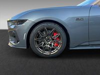 Neu Ford Mustang GT 446 PS (328 kW) 2026 Carbonized gray/asher gray Kleinwagen