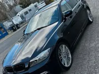 Gebraucht BMW 320 2010 Schwarz Limousine