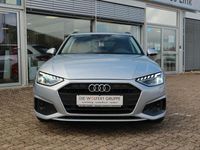 Second-hand Audi A4 Ambiente 163 CP (119 kW) 2023 Argintiu Break