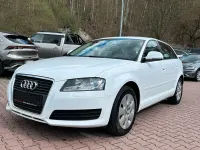 Gebraucht Audi A3 125 PS (91 kW) 2010 Weiß Kleinwagen