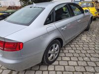 Second-hand Audi A4 120 CP (88 kW) 2011 Argintiu Berlinǎ
