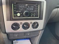 Gebraucht Ford Focus 101 PS (74 kW) 2006 Blau Kleinwagen