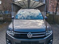 Gebraucht VW Tiguan Style 170 PS (125 kW) 2012 Grau SUV