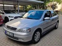 Gebraucht Opel Astra Edition 101 PS (74 kW) 1999 Silber Limousine