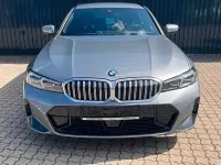 Gebraucht BMW 330 M Sport 245 PS (180 kW) 2025 Grau Kombi