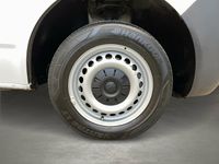 Gebraucht VW T6.1 110 PS (80 kW) 2021 Candyweiß Van