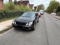 Second-hand Mercedes E320 224 CP (164 kW) 2004 Negru Break