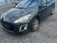 Gebraucht Peugeot 308 SW Active 111 PS (81 kW) 2012 Grau Kombi