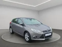Używany Ford Focus SYNC Edition 125 KM (91 kW) 2014 Brązowy Sedan/Limuzyna