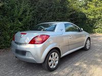 Gebraucht Opel Tigra 95 PS (69 kW) 2009 Silber Cabrio