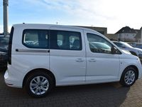 Neu VW Caddy Family 122 PS (89 kW) 2025 Weiß Van / Kleinbus
