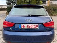 Gebraucht Audi A1 Ambition 90 PS (66 kW) 2012 Blau Kleinwagen