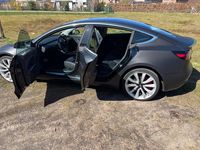 Second-hand Tesla Model 3 Performance 377 kW (513 CP) 2019 Gri Berlinǎ