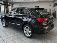 Gebraucht Audi Q3 S-Line 150 PS (110 kW) 2017 Mythosschwarz metallic SUV