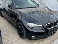 gebraucht BMW 330 D / Facelift/ Allrad / Leder / Xenon /