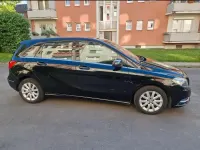 Gebraucht Mercedes B200 156 PS (114 kW) 2013 Schwarz Kleinwagen