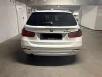 Second-hand BMW 318 143 CP (105 kW) 2014 Alb Break