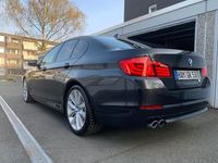 Gebraucht BMW 530 258 PS (189 kW) 2011 Grau Limousine