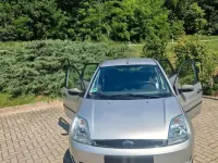 Gebraucht Ford Fiesta 80 PS (58 kW) 2004 Silber Kleinwagen