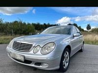 Gebraucht Mercedes E220 170 PS (125 kW) 2004 Silber Limousine